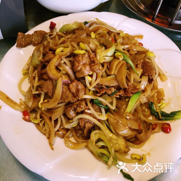 牛肉炒河粉