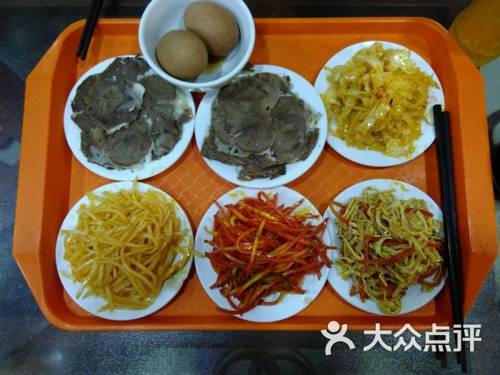 兰州牛肉拉面(东方宫桃园南路旗舰店)小菜图片 第7张