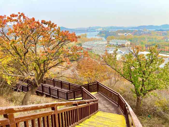 雁栖湖西山步道-"推荐理由: [糖果]门票免费 门票免费