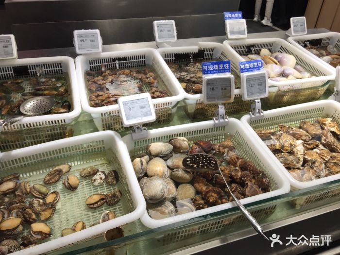 盒马鲜生(汇阳广场店)各式贝类海鲜图片