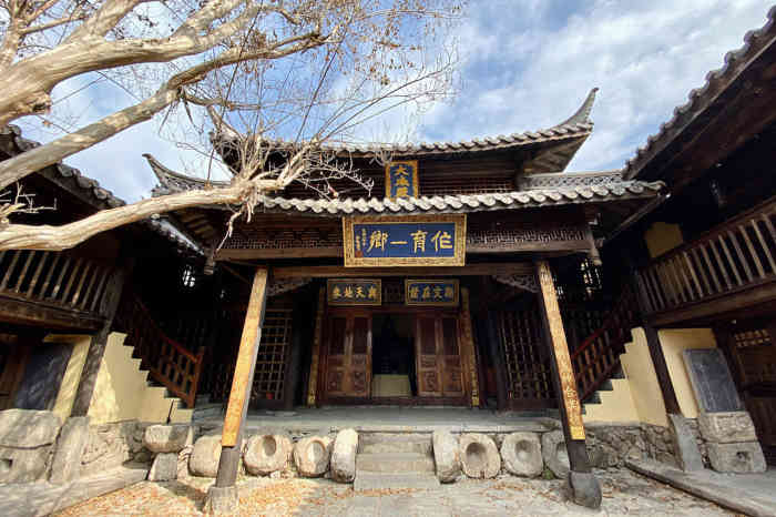 江苴古镇"腾冲,除了我们熟知的火山热海和顺外,还有.