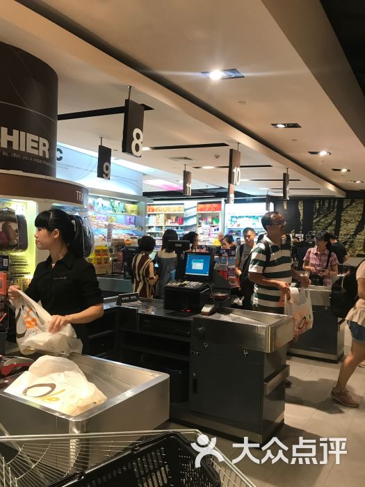 ole" 精品超市(太古汇店)收银台图片 - 第7张
