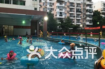 游泳池排名_游泳池卡通图片(3)