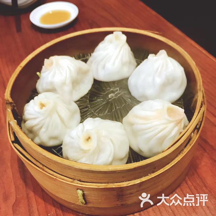 富春小笼