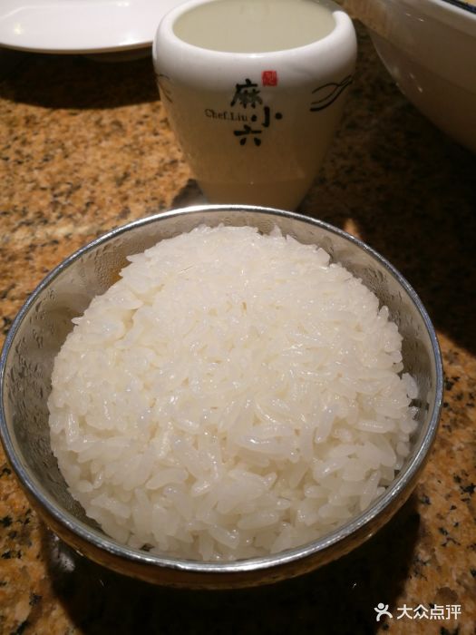 麻小六·老坛酸菜鱼(岗顶店)五常大米饭图片