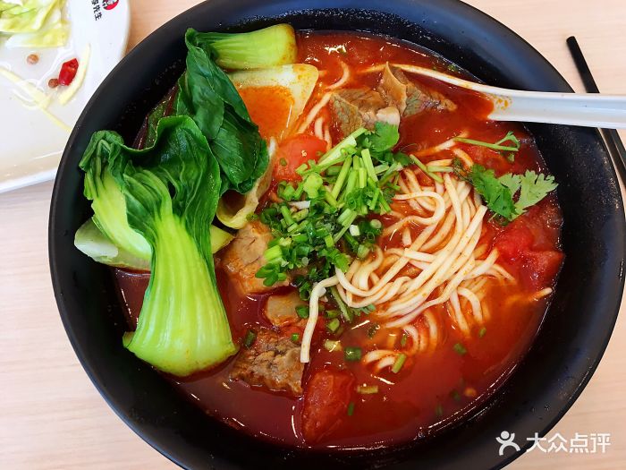 李先生加州牛肉面大王(上海火车站北广场店)番茄牛肉面图片