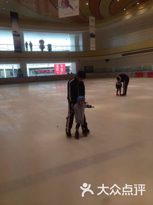 世纪星滑冰场(长阳万科店)-图片-北京运动健身