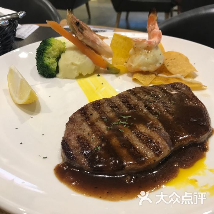 小北爱吃肉           慕容淡烟           misskingmeimei