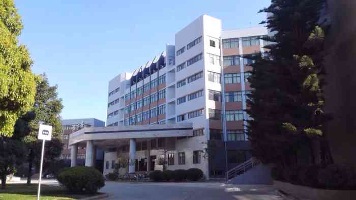 云南财经大学(龙泉校区)