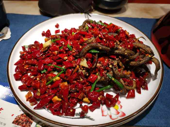 阿刁川菜(曙光星城店[微笑]住的挺近,倒是第一次来这里,附近.