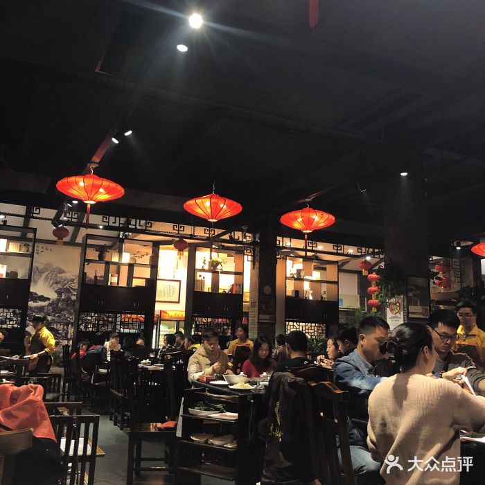 东灶鱼头火锅(乐从店)图片