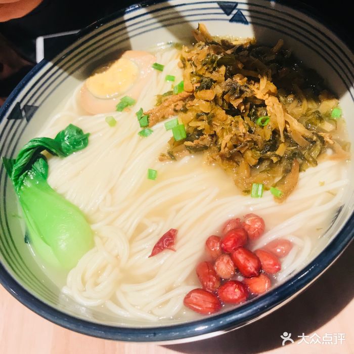 印象小笼包(肉松城购物中心店)雪菜春笋肉丝面图片-第15张弄堂宝宝图片