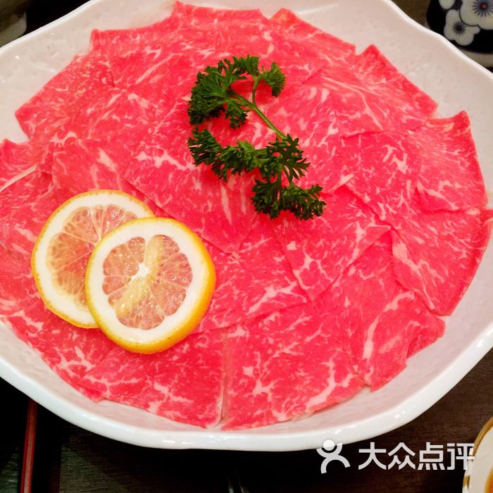 牛肉刺身