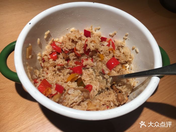 花样淋肉汁拌饭