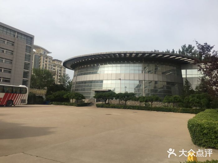 中国海关管理干部学院(东校区)图片