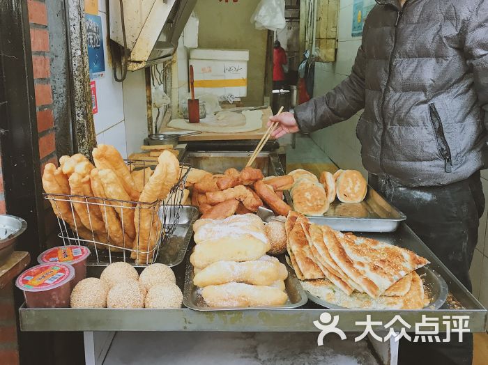 星神早餐店餐具摆设图片 - 第9张