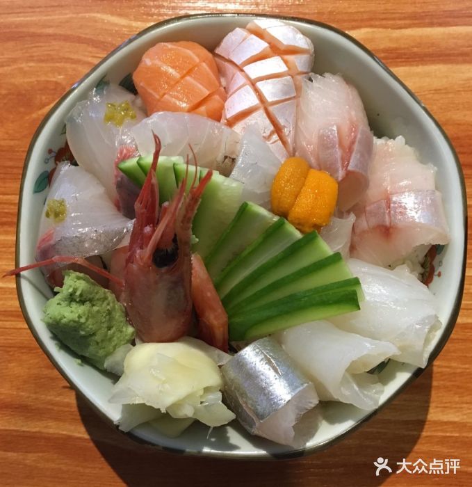 林本日本料理杂锦海鲜饭图片 第1张