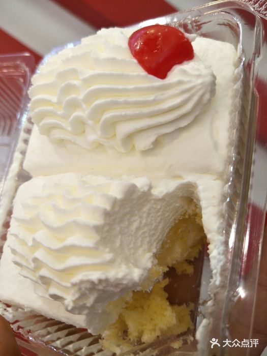 红宝石蛋糕-奶油小方图片-上海美食-大众点评网