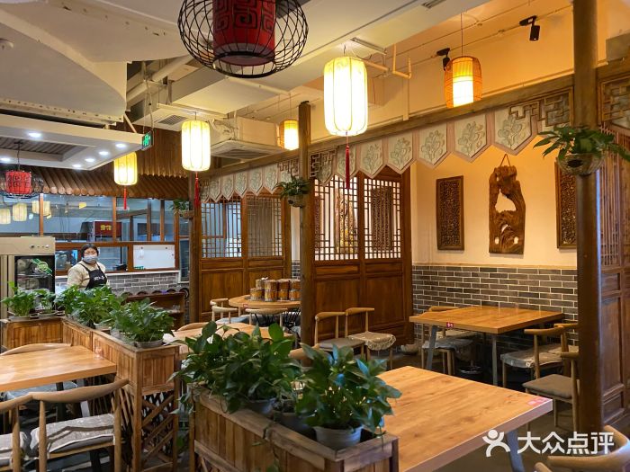 渝九香川菜馆(春熙店)图片