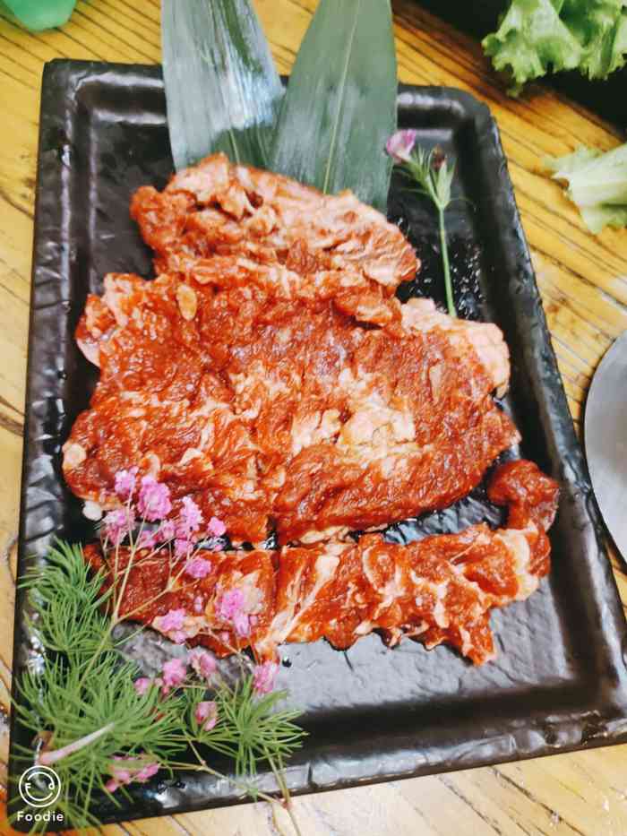 金泽中式家庭烤肉(虎石台店"店的位置在沈北虎石台,325公交站牌下车