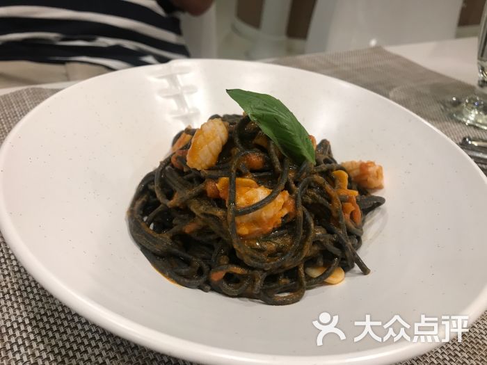 墨鱼意面