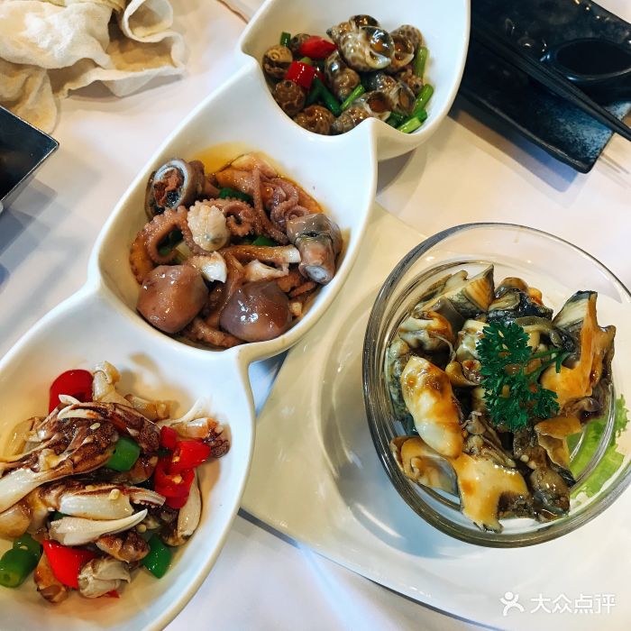 开海红岛海鲜虾水饺(江西路店)青岛老三样图片