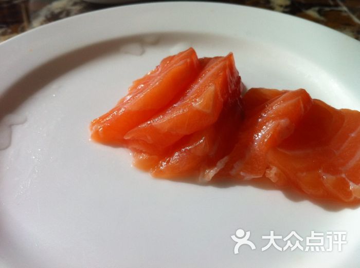 沈阳皇朝万鑫酒店_沈阳皇朝万鑫酒店门口_皇朝万鑫海鲜自助(3)