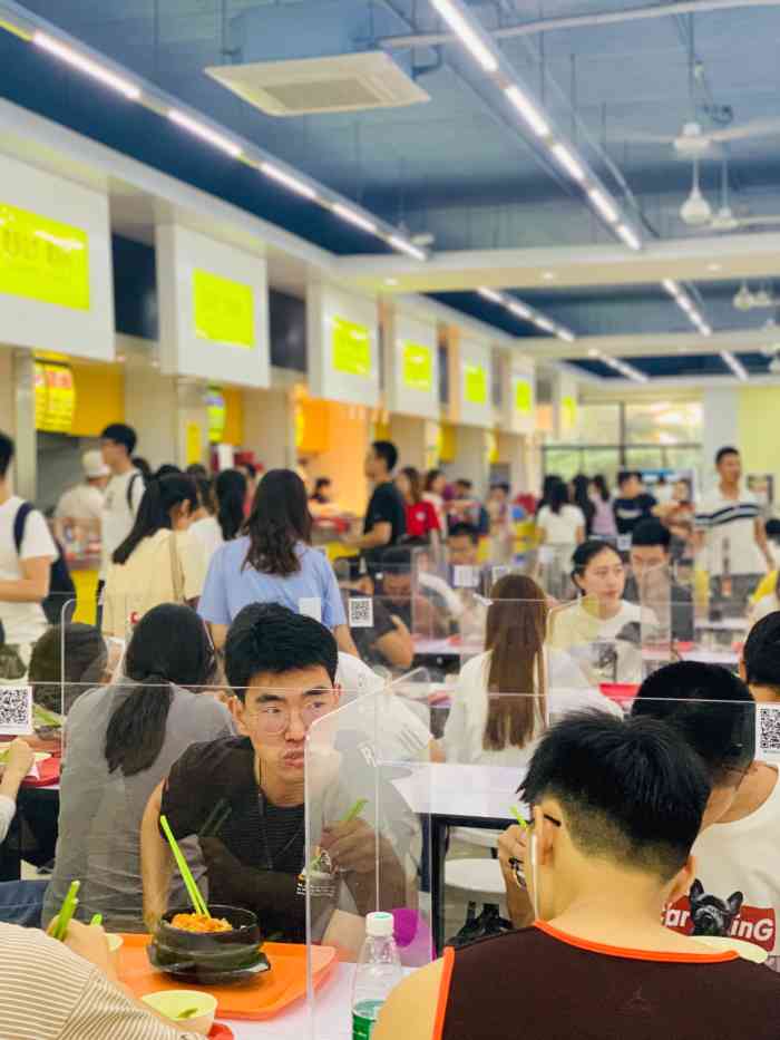 中国海洋大学第二食堂-"二餐已经开了有好几个月了,吃