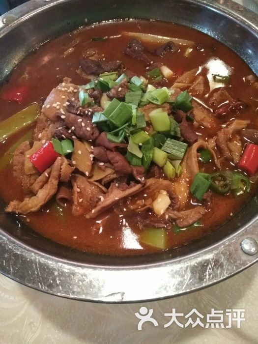 锅仔牛杂