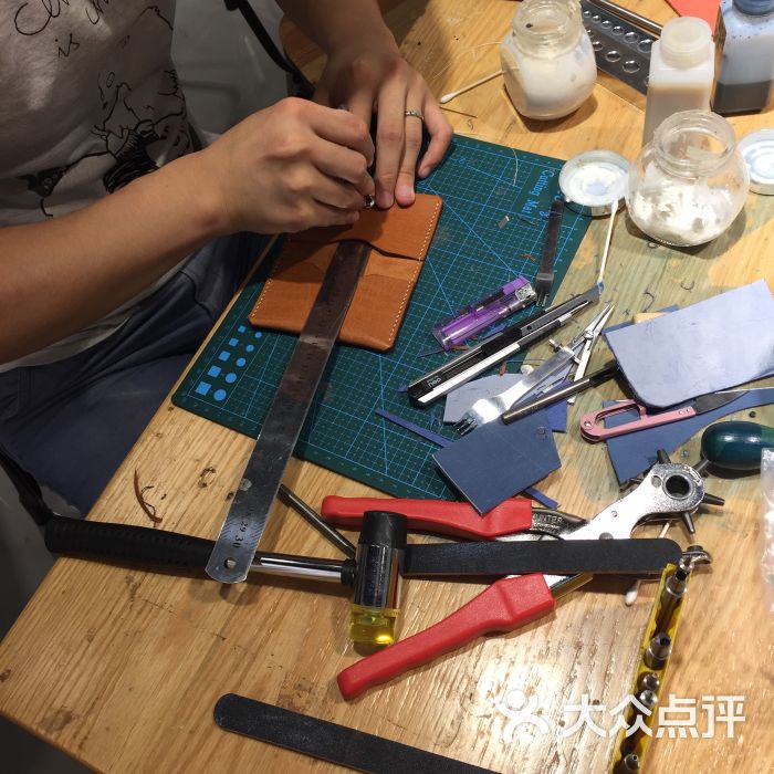 洛锋手工皮具(浦东店)制作过程图片 - 第3张