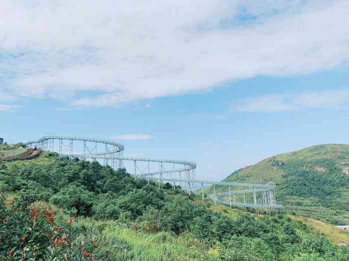 山海之韵玻璃栈桥-"玻璃桥打卡 位于温岭松门,导航能.