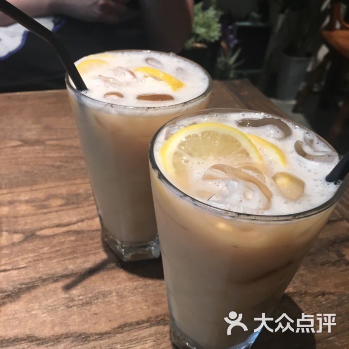 柠檬多多