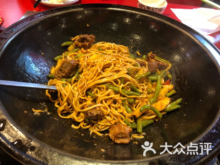 铁锅一居(牡丹园店)排骨鲜豆角焖面图片 - 第3张