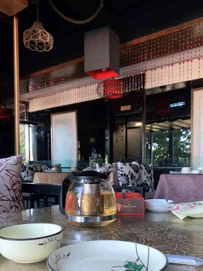 水上人家民俗餐厅(洱海公园店)-"不得不说这家店环境