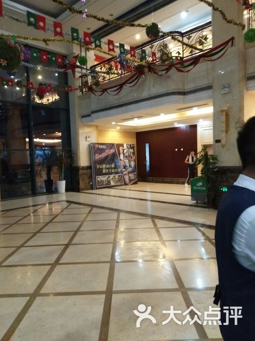 乐动健身:感觉是济南最好的健身房了吧,超.济南