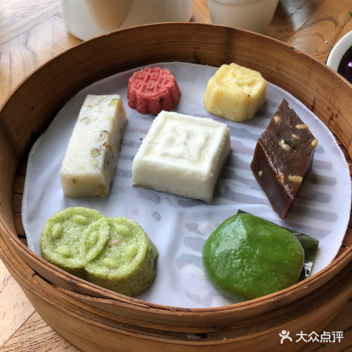 新梅华餐厅(新光天地店)苏式点心图片 - 第503张
