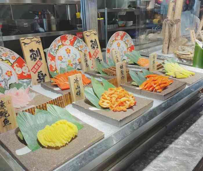 吉布鲁牛排海鲜自助(龙湖紫荆天街店)-"百元自助餐吃