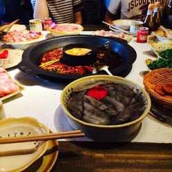 甲浦甲浦火锅人均消费_火锅卡通图片(3)