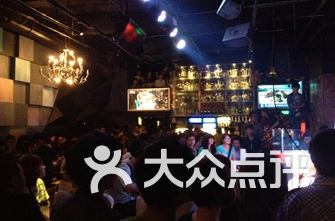 重庆酒吧排名_重庆辰色酒吧(3)