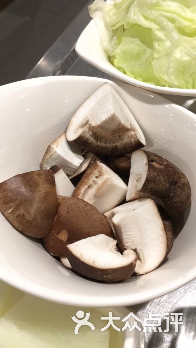 海底捞火锅(新开路店)香菇图片 - 第1张