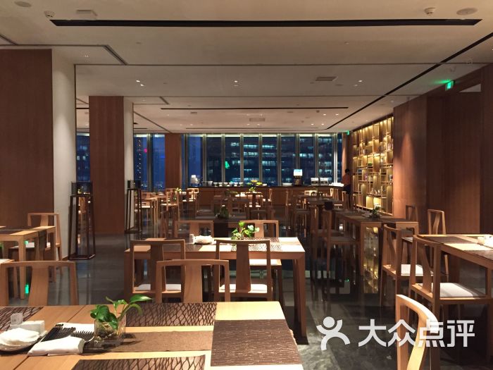 华轩里酒店17楼天际餐厅(珠江新城店)图片 第8张