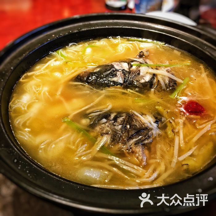 酸笋鱼头汤