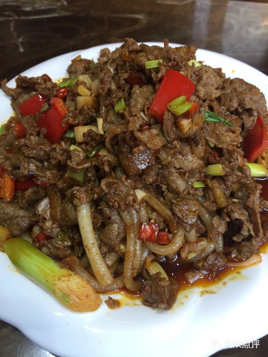 爆炒牛犊肉