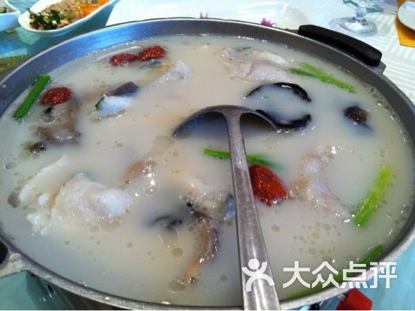 菌菇财鱼汤