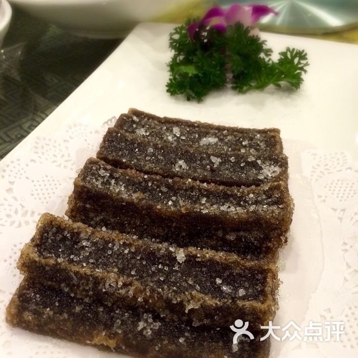 蕨根粑粑  