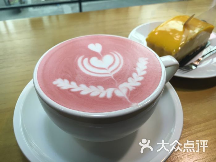 红丝绒拿铁