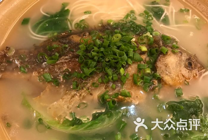 何师烧烤(莱蒙丽都宽庭店)何师鲫鱼面图片 第97张