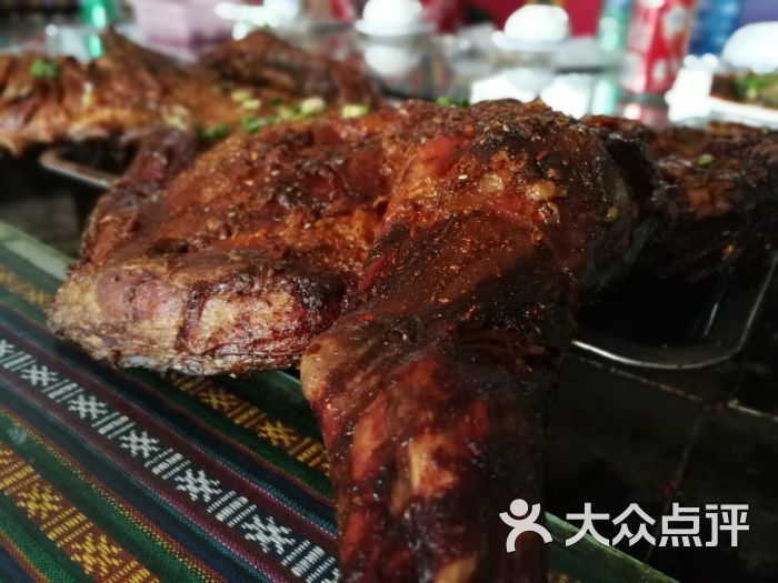 灰太狼烤羊村图片 第7张