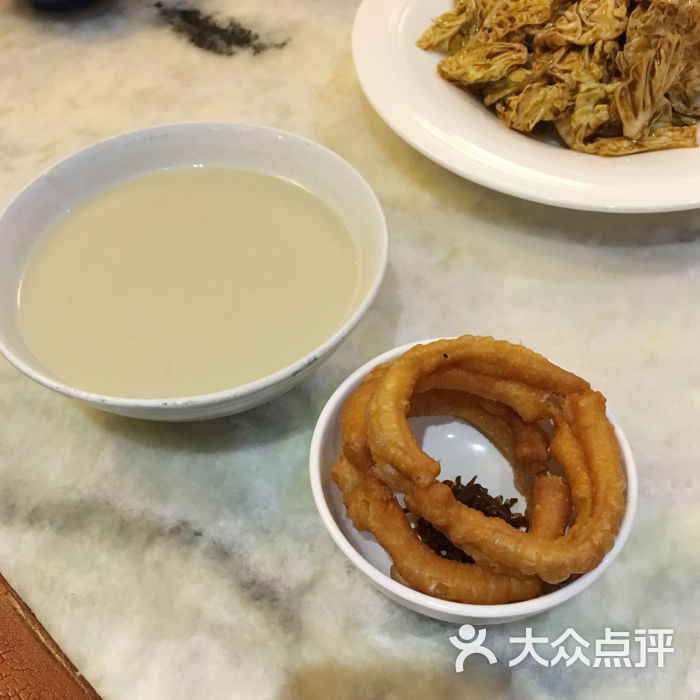 豆汁焦圈