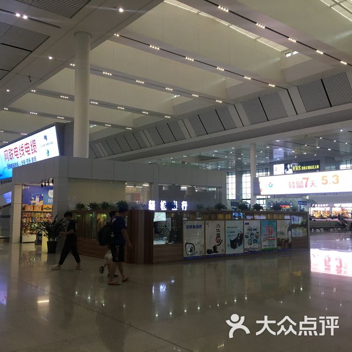 南宁东站